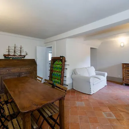 Asilo Apartmán *