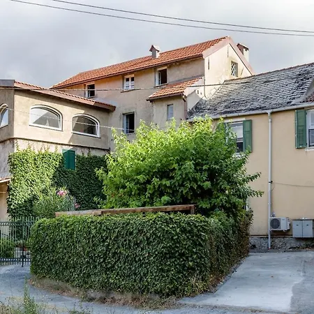 Asilo Apartmán